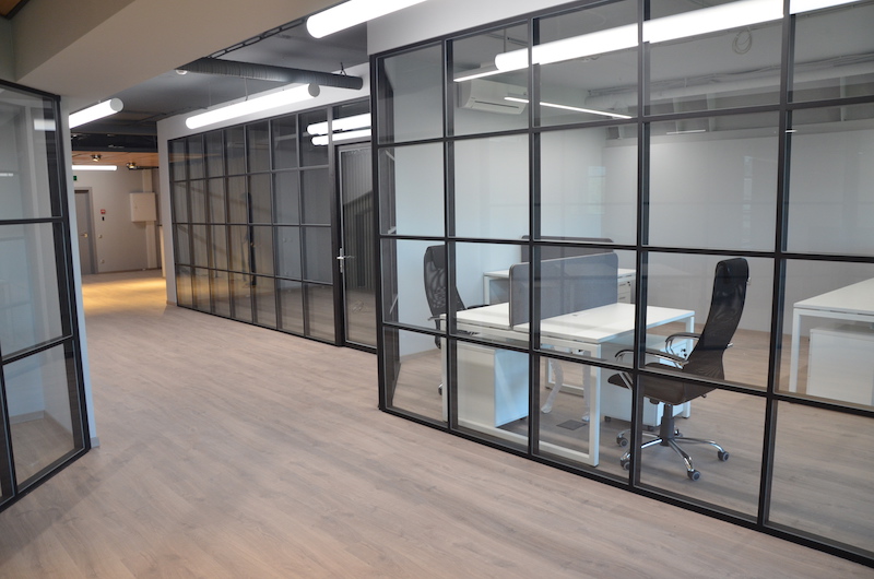 ������� �������, 3D ����������� 8 - ���� � �� "Riverdale" - ������������ ������ � ���������, ������ 2018 ����. ��������: ����� �������: ������������� ���������� "������" �����: ������, 2-� ���������� ������, �. 5/1, ������-����� "Riverdale" ����� �������: 229��.� :: ��������� - ������������ ������ � ���������